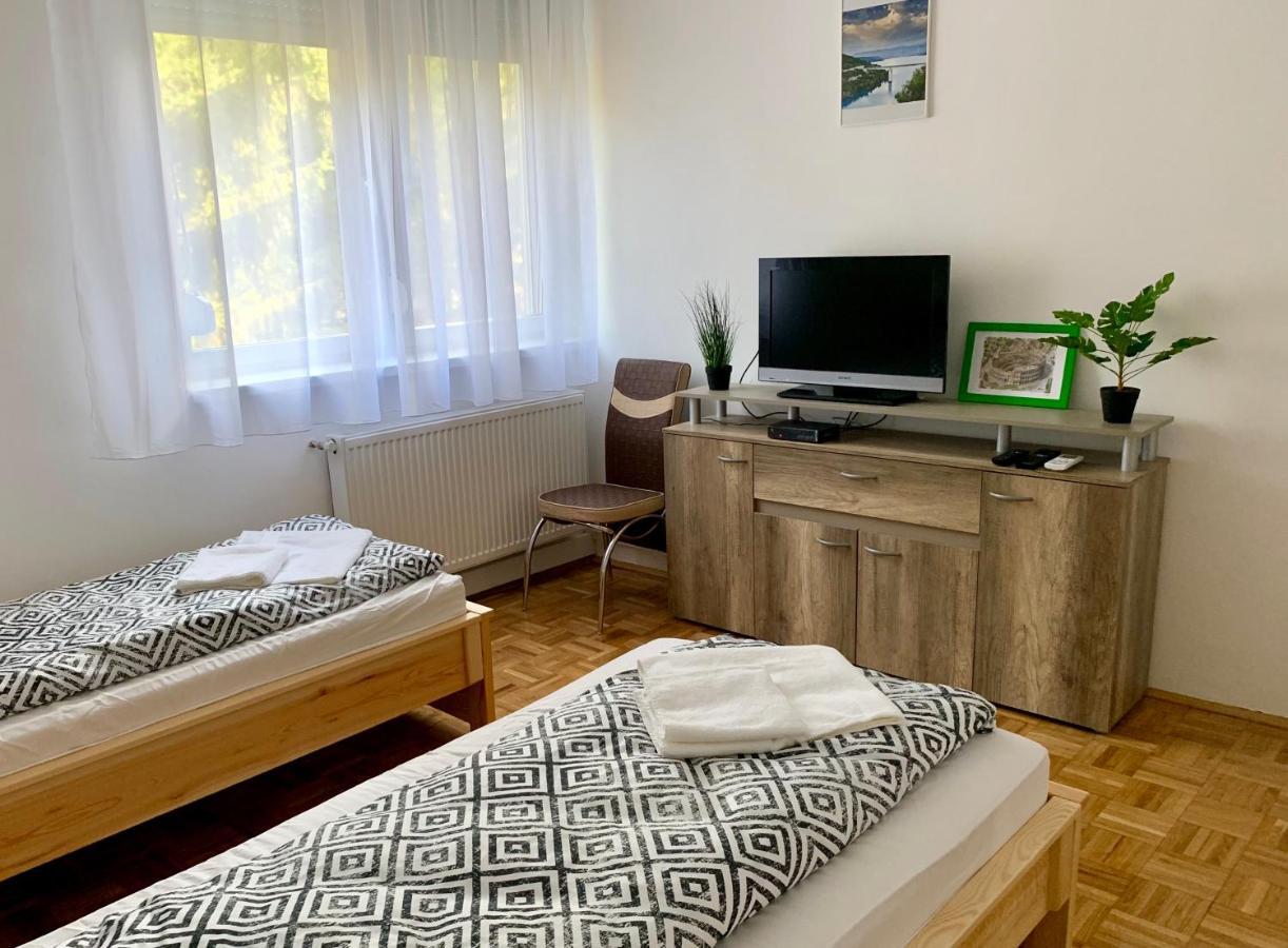 Anita Apartman Hajduszoboszlo Exterior photo