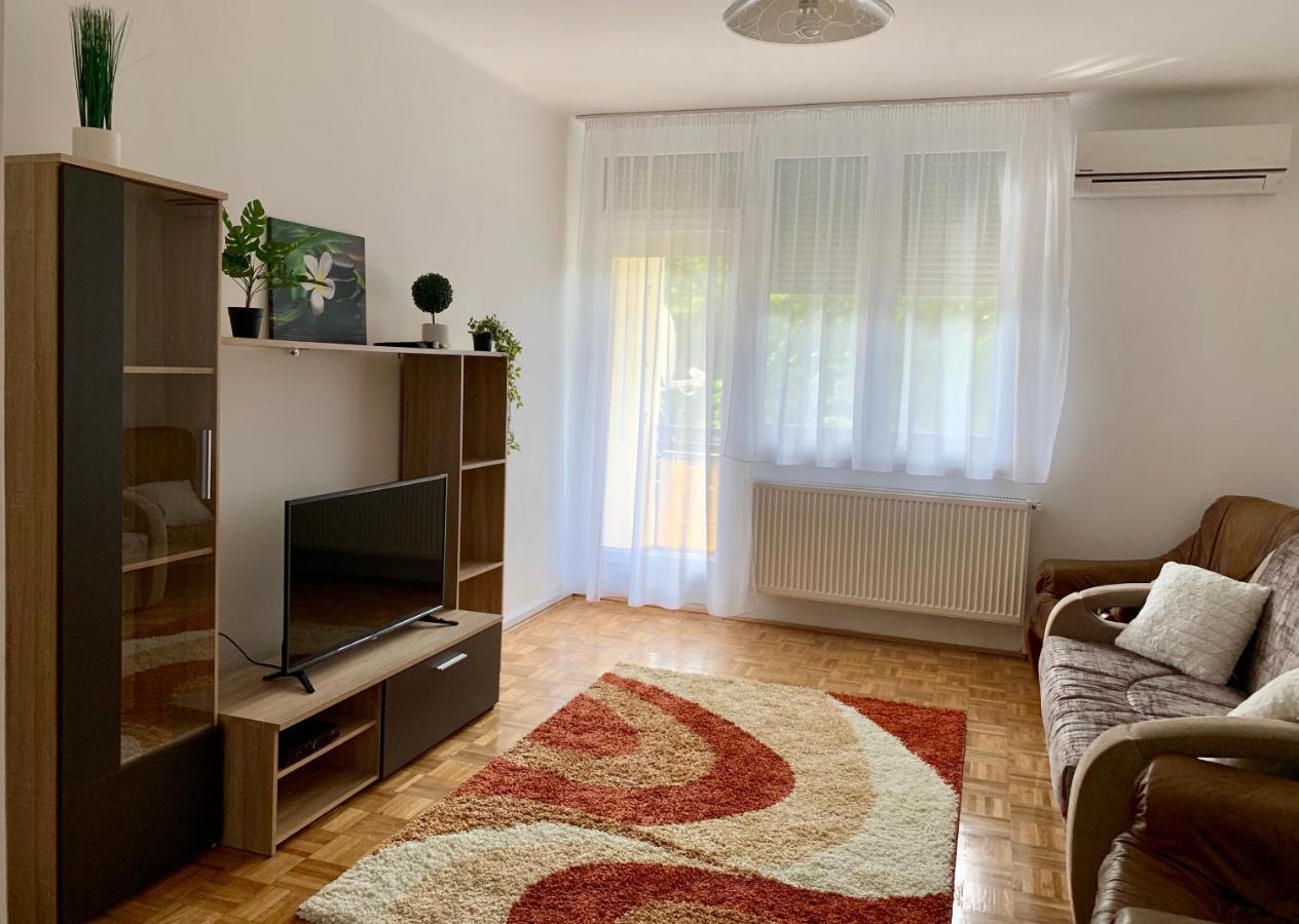 Anita Apartman Hajduszoboszlo Exterior photo