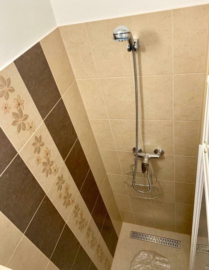 Anita Apartman Hajduszoboszlo Exterior photo