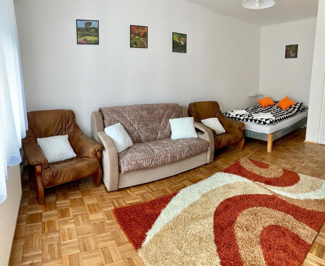 Anita Apartman Hajduszoboszlo Exterior photo